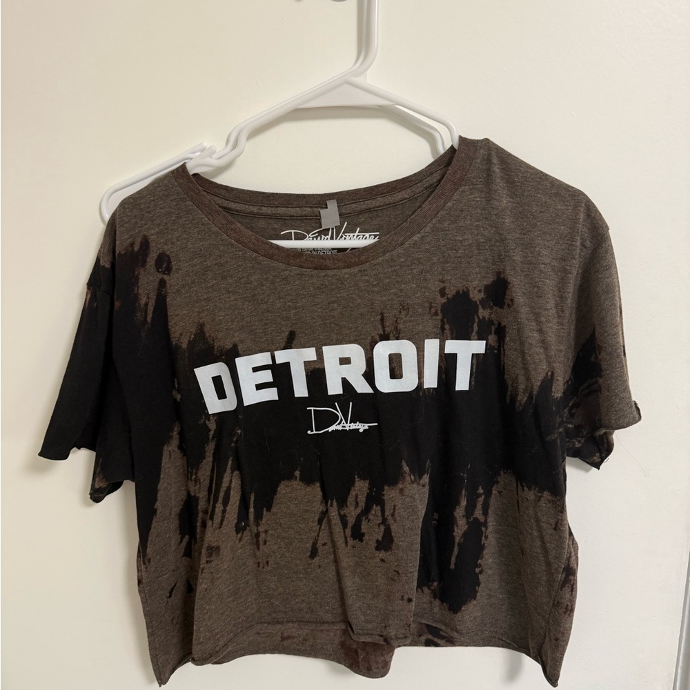 Detroit Graphic Crop Top